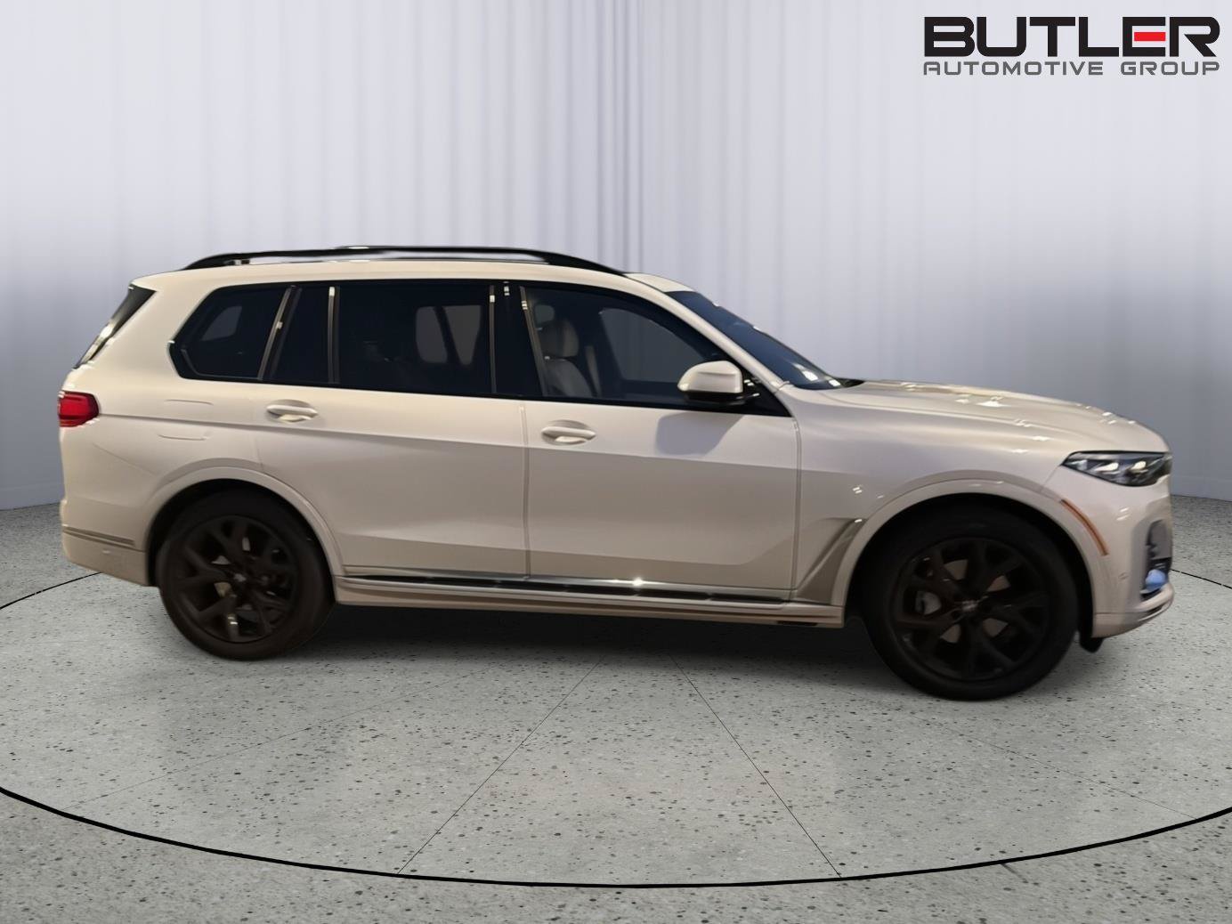 Used 2022 BMW X7 xDrive40i w/ Executive Package AWD/4WD image 5