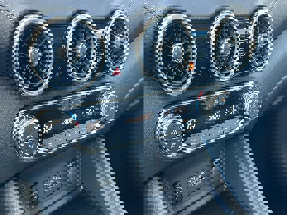 New 2025 Nissan Sentra SV w/ All-Weather Package image 20