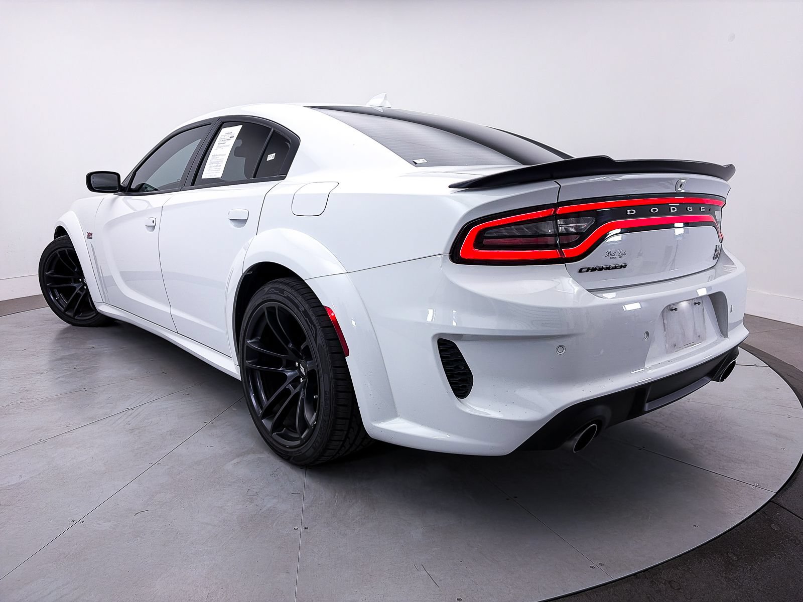 Used 2023 Dodge Charger Scat Pack RWD image 3