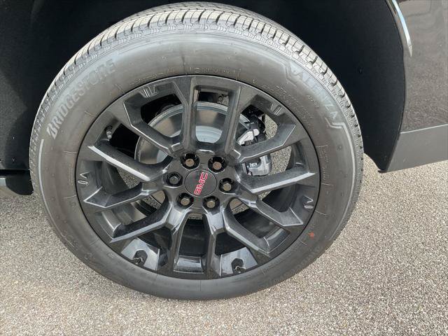 New 2026 GMC Yukon XL Denali w/ Sun & Power Step Package AWD/4WD image 20