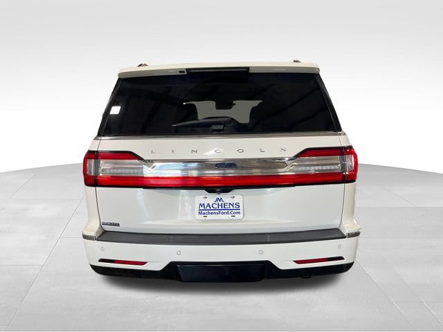 Used 2020 Lincoln Navigator Reserve w/ Luxury Package AWD/4WD image 4