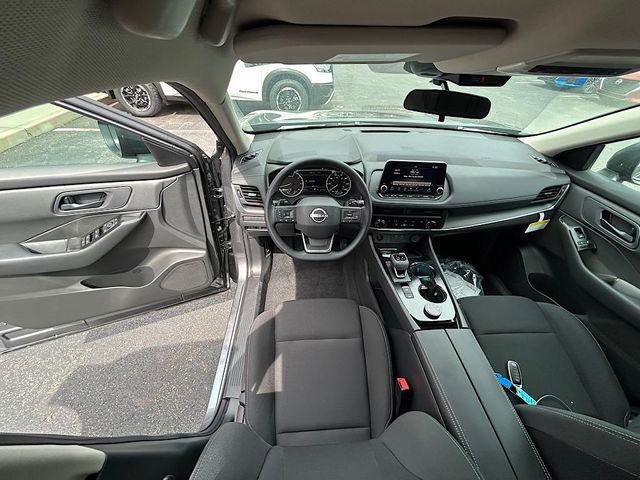 New 2025 Nissan Rogue S image 22