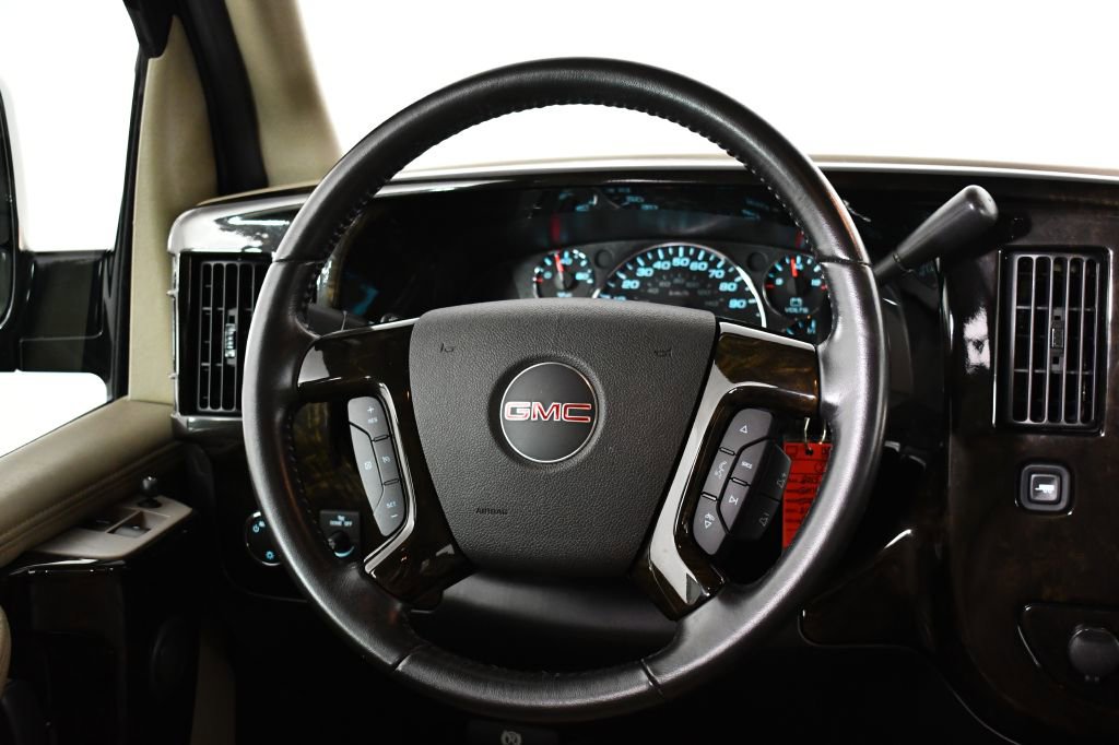 Used 2013 GMC Savana 1500 AWD image 56