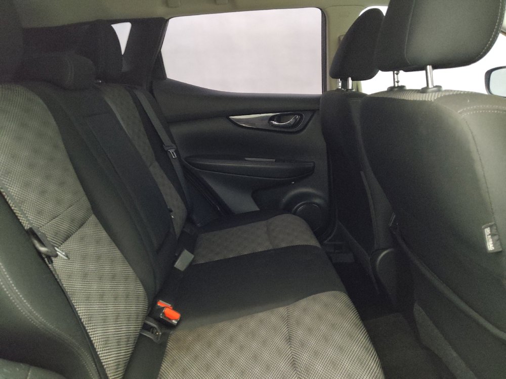 Used 2019 Nissan Rogue Sport SV AWD/4WD image 19