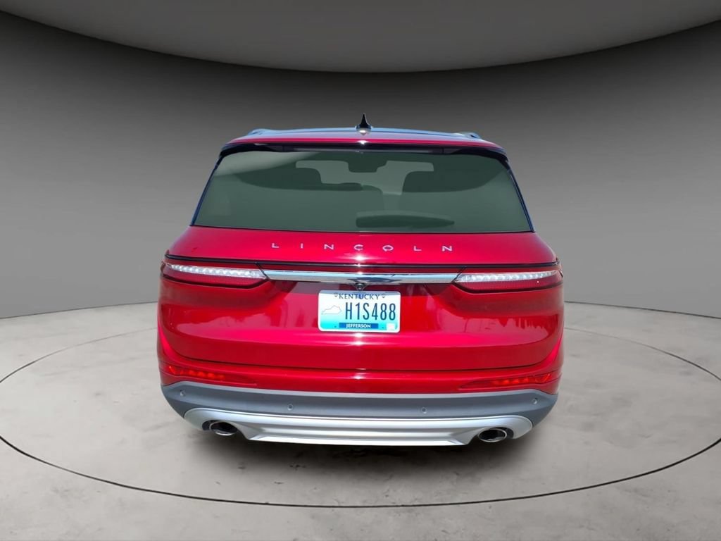 Used 2023 Lincoln Corsair Reserve w/ Equipment Group 201A FWD image 9