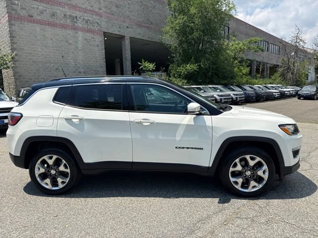 Used 2019 Jeep Compass Limited w/ Safety & Security Group AWD/4WD image 15