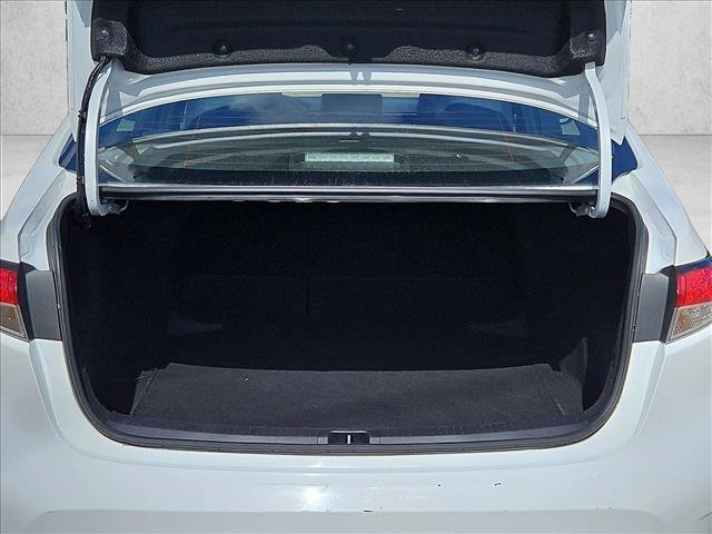 Used 2024 Toyota Corolla LE FWD image 6