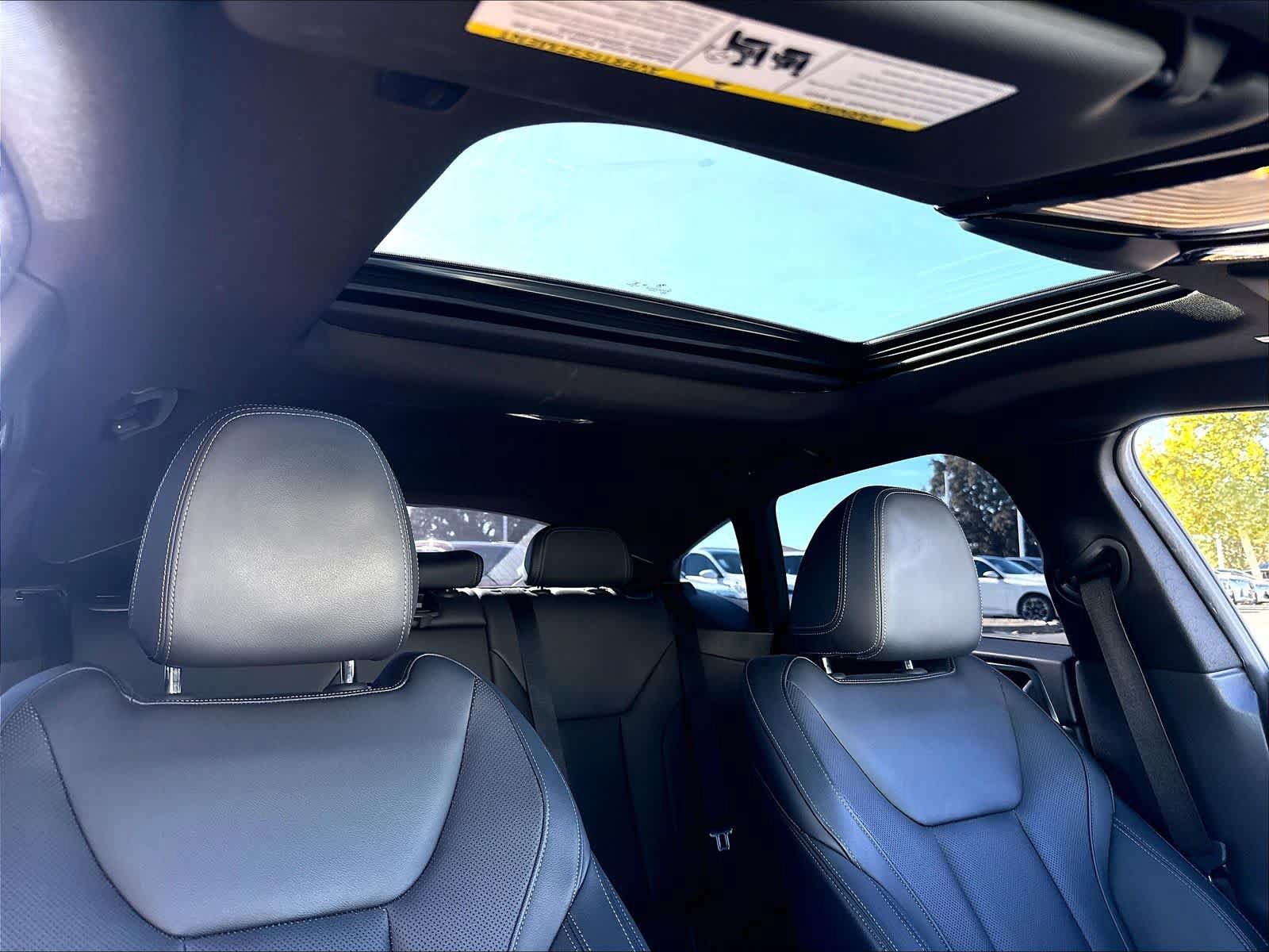 Used 2022 BMW 430i Gran Coupe w/ M Sport Package RWD image 28