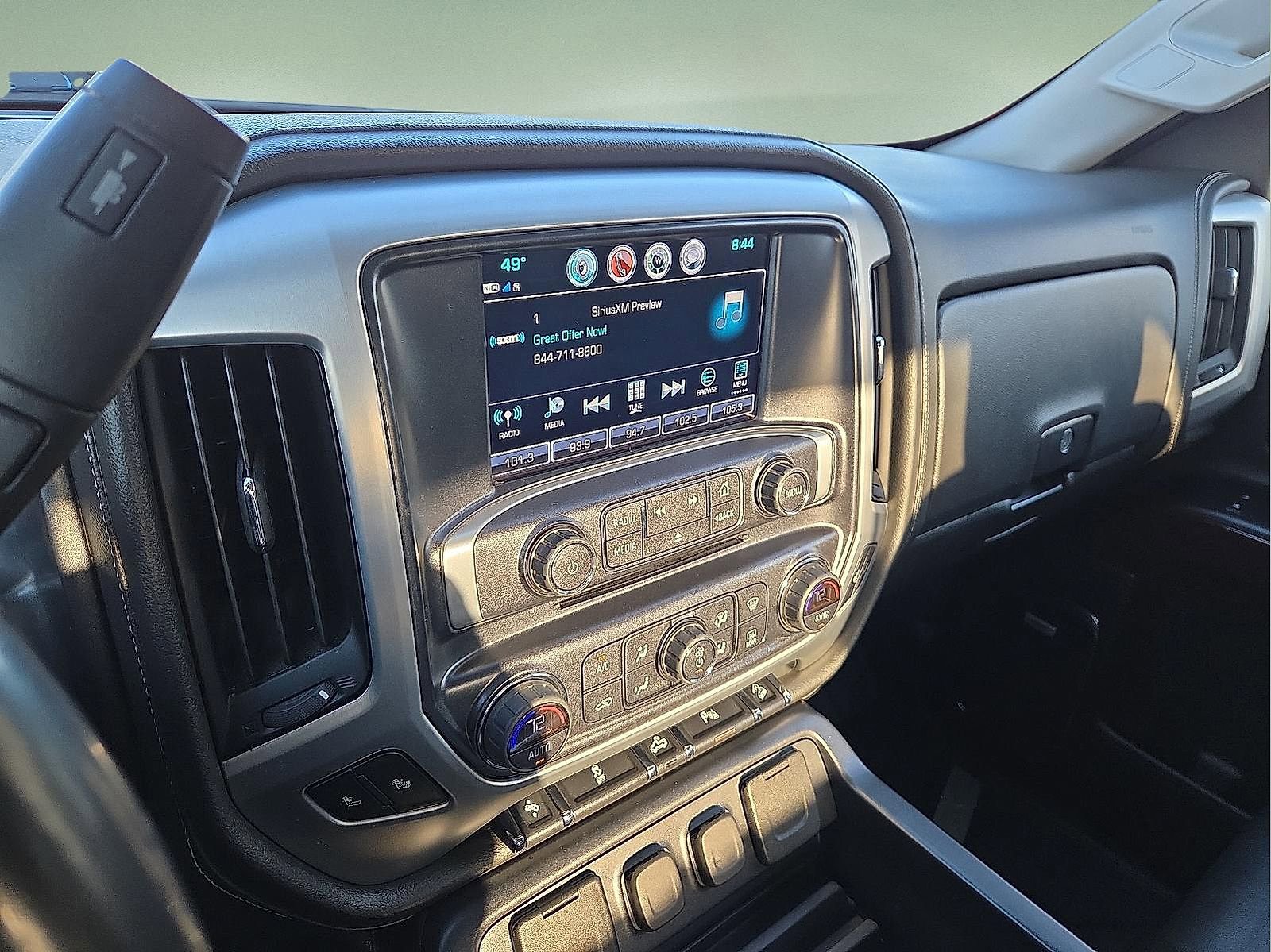 Used 2018 GMC Sierra 1500 SLT w/ SLT Premium Package image 16