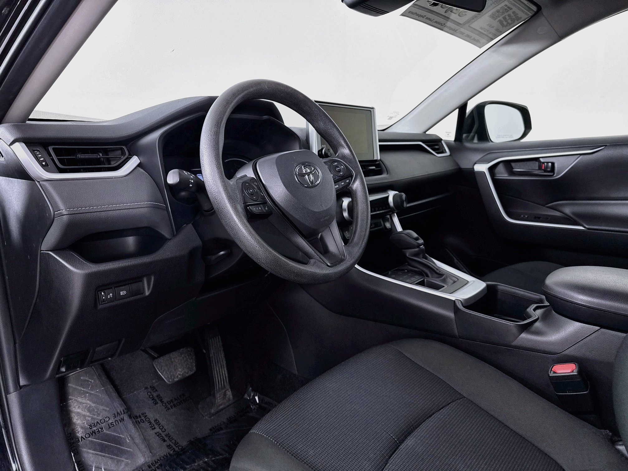 Certified 2025 Toyota RAV4 LE AWD/4WD image 9