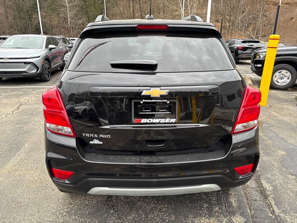 Certified 2022 Chevrolet Trax LT w/ LT Convenience Package image 5