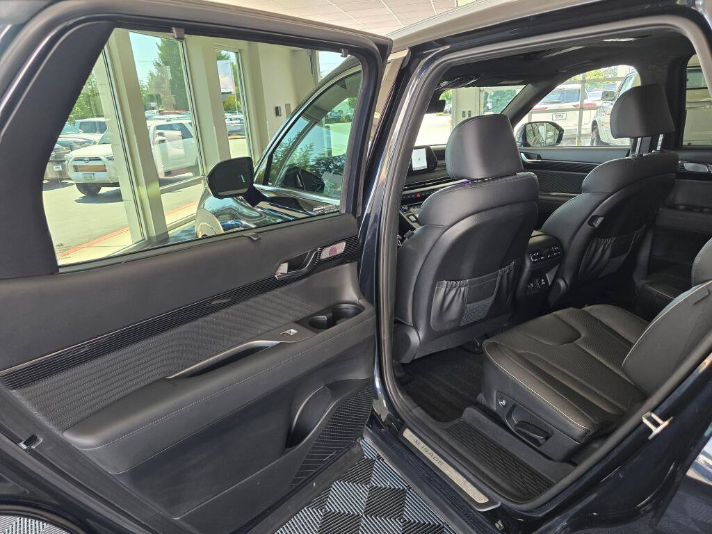 Used 2024 Hyundai Palisade Calligraphy AWD/4WD image 35