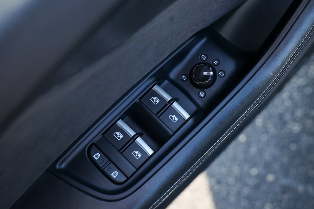Used 2021 Audi RS Q8 w/ Black Optic Package AWD/4WD image 6
