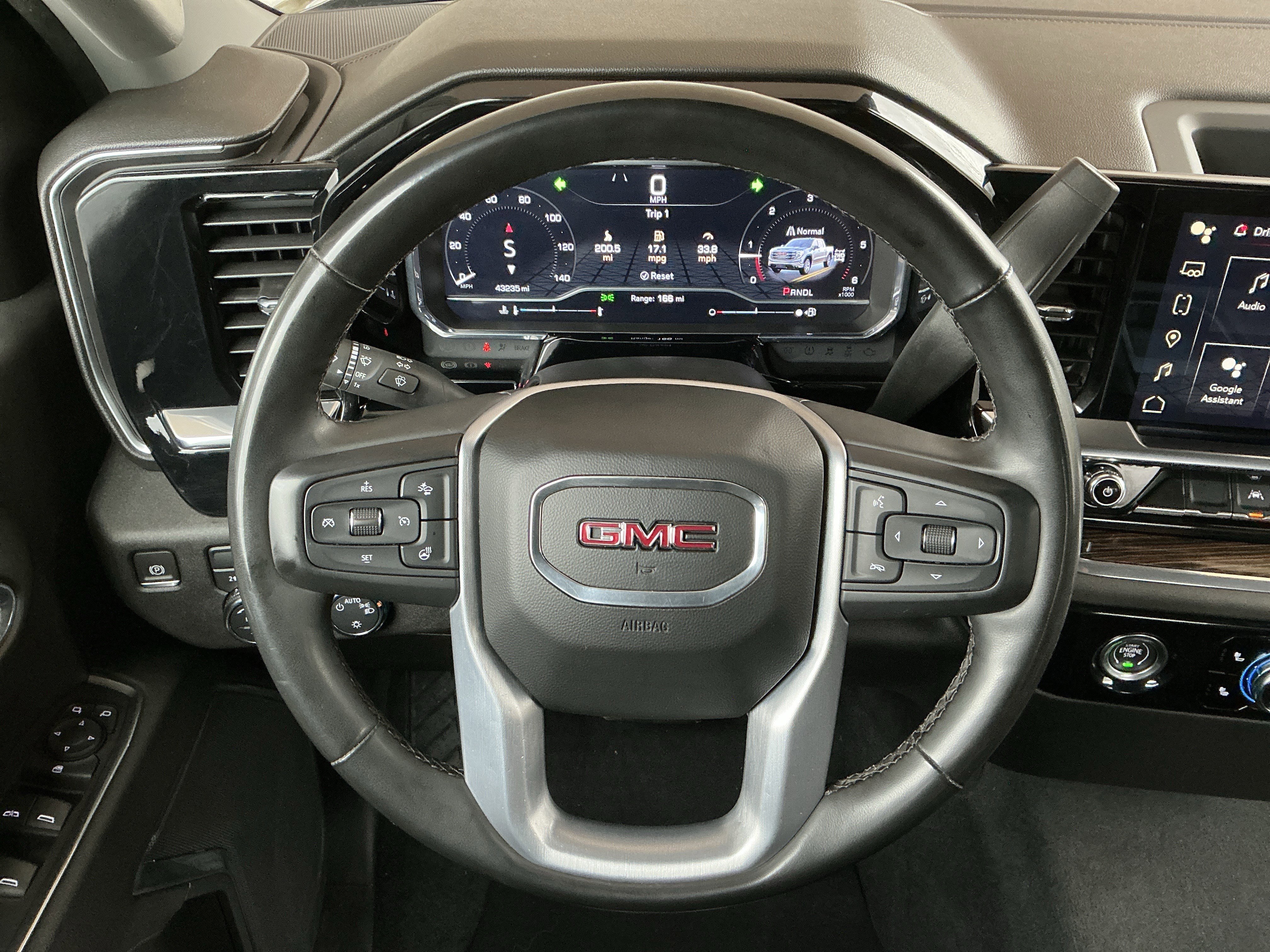Used 2023 GMC Sierra 1500 SLE image 5