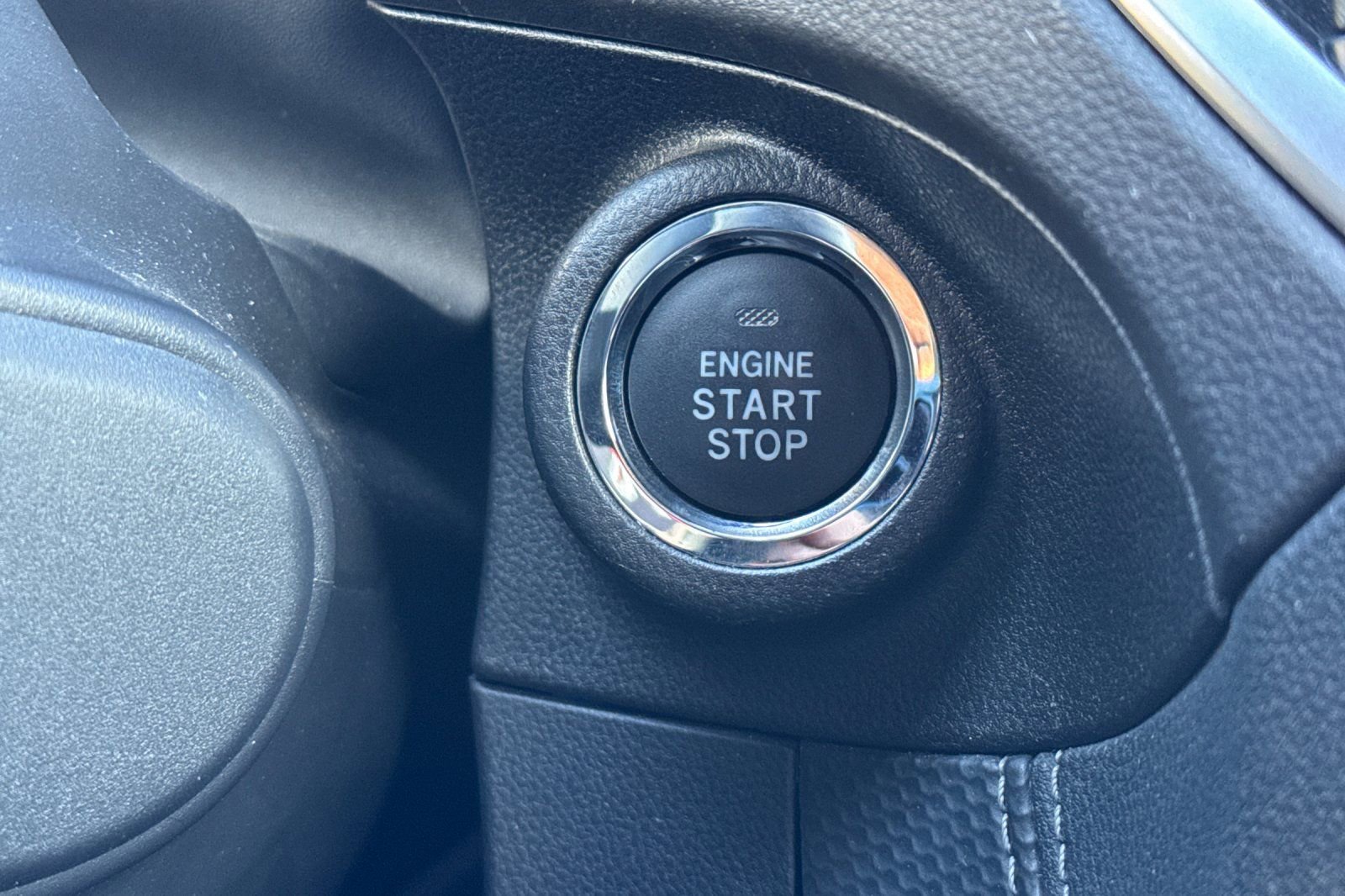 Used 2023 Subaru Forester Limited image 25