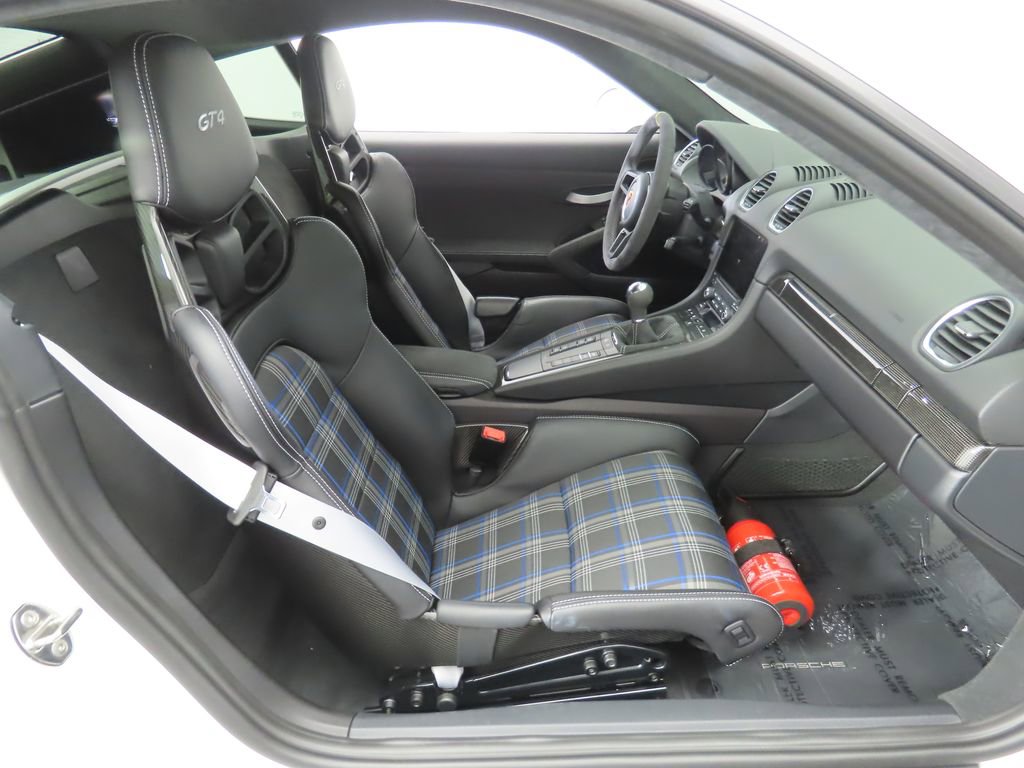 Used 2020 Porsche 718 Cayman GT4 image 20