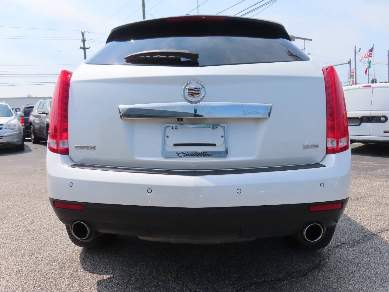 Used 2016 Cadillac SRX Luxury w/ Driver Awareness Package FWD image 7