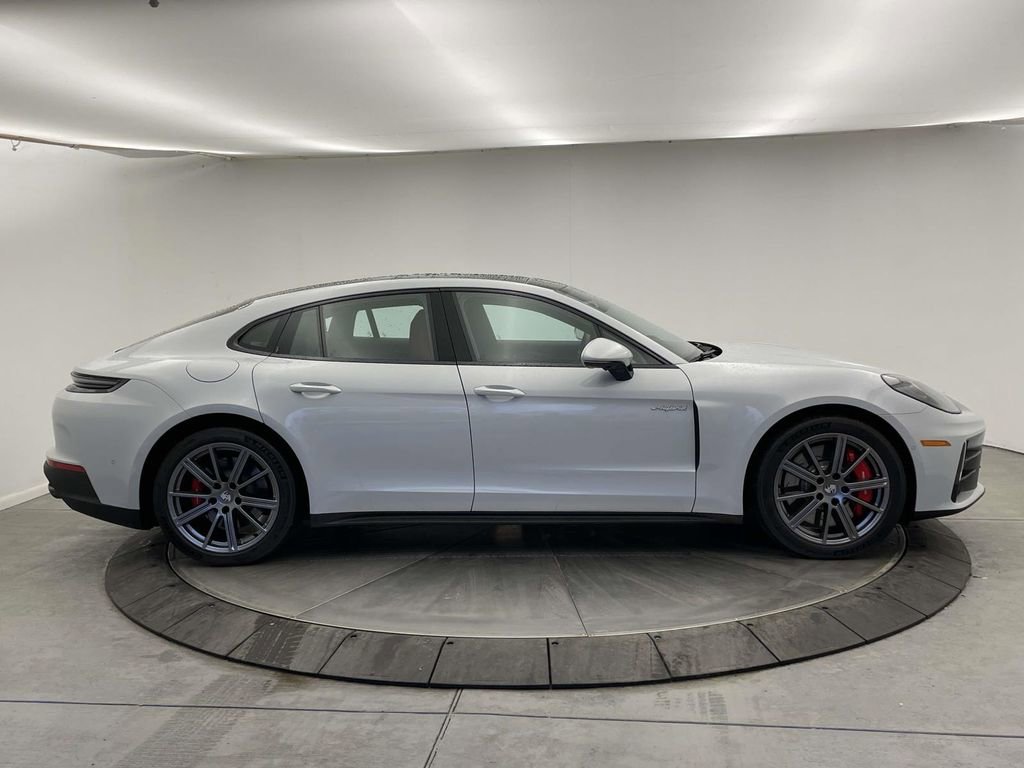 Certified 2025 Porsche Panamera 4S image 8