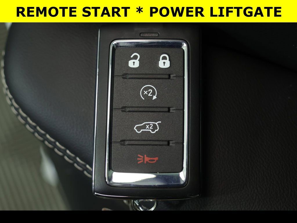 New 2025 Jeep Grand Cherokee L Laredo w/ Luxury Tech Group I image 11