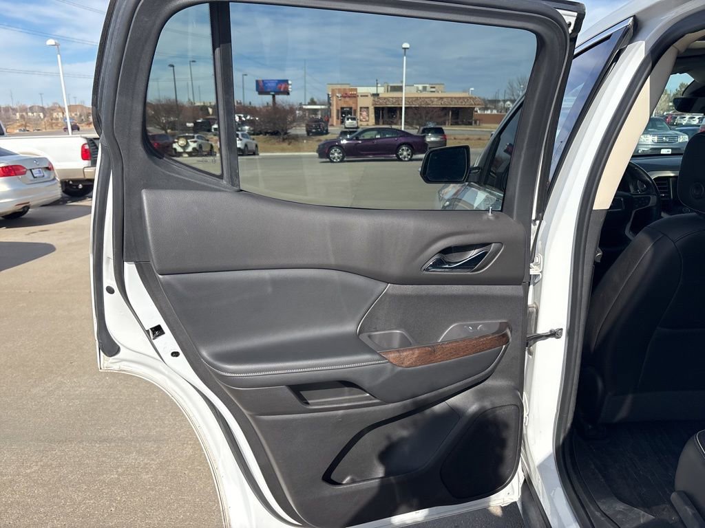 Used 2020 GMC Acadia Denali w/ Trailering Package image 36