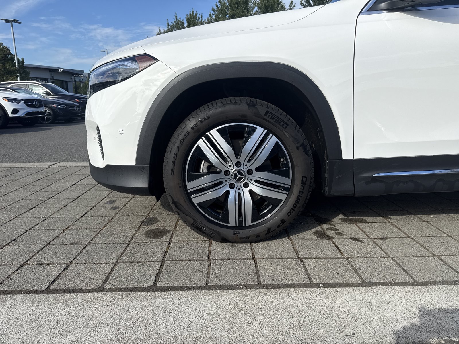 Certified 2024 Mercedes-Benz EQB 250+ image 9