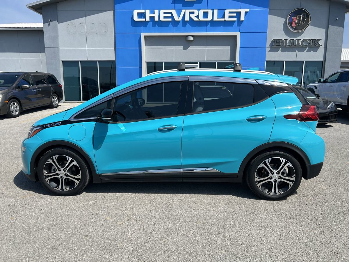 Used 2020 Chevrolet Bolt Premier w/ Infotainment Package image 4