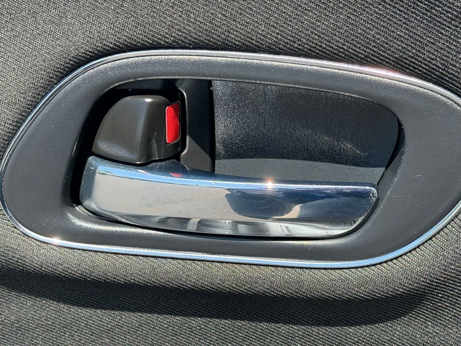 Used 2021 Honda HR-V EX image 14