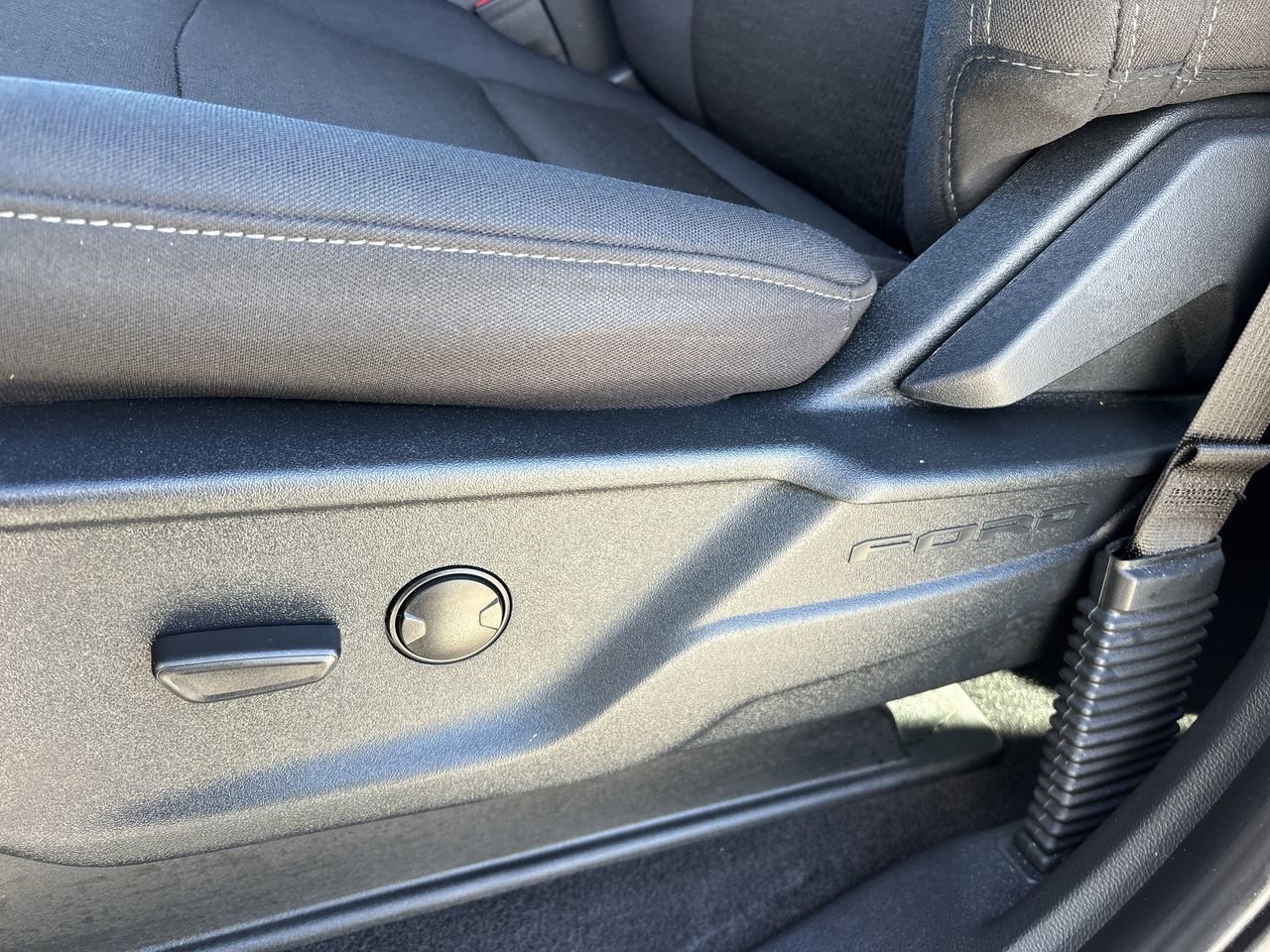 Used 2025 Ford F150 XLT w/ Equipment Group 301A Standard image 20