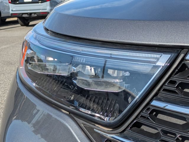 Used 2023 Ford Explorer XLT w/ Equipment Group 202A AWD/4WD image 10
