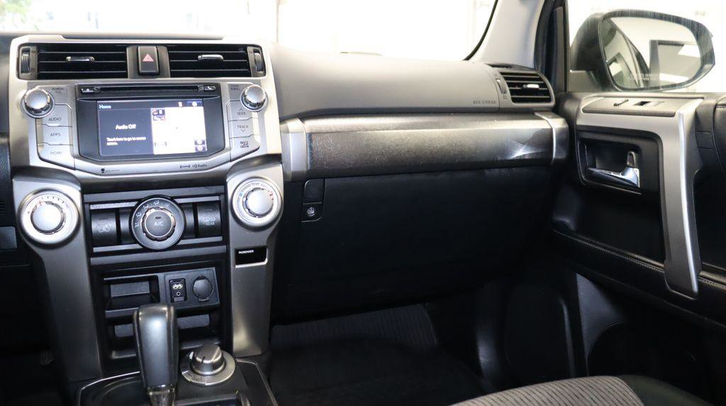 Used 2019 Toyota 4Runner SR5 AWD/4WD image 16