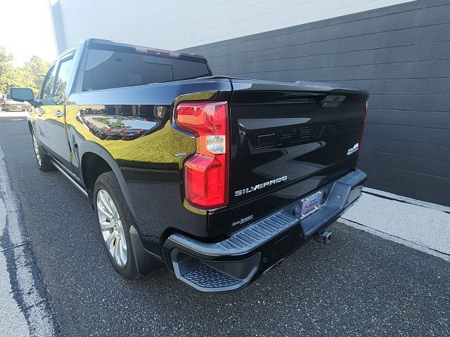 Used 2019 Chevrolet Silverado 1500 High Country w/ Technology Package AWD/4WD image 4
