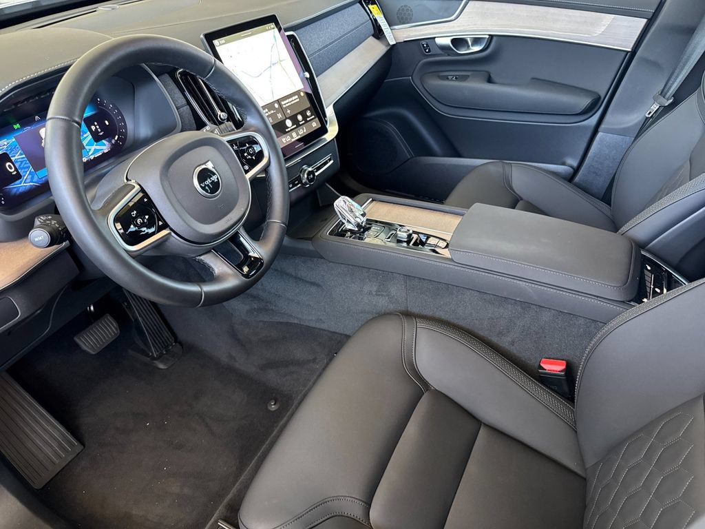 New 2026 Volvo XC90 B5 Core AWD/4WD image 9