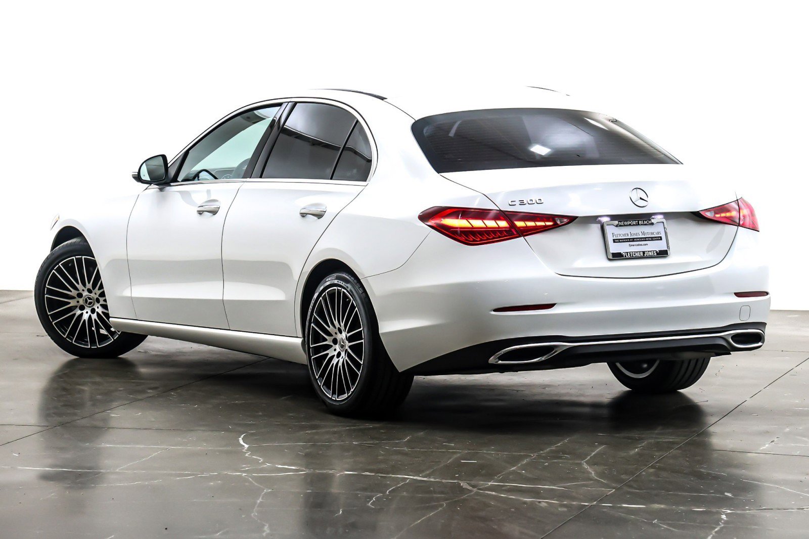 Used 2023 Mercedes-Benz C 300 Sedan image 12