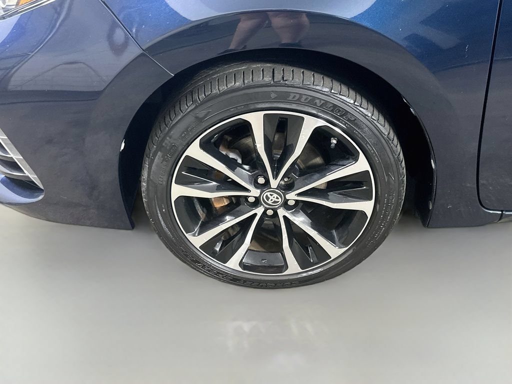 Used 2017 Toyota Corolla SE FWD image 8