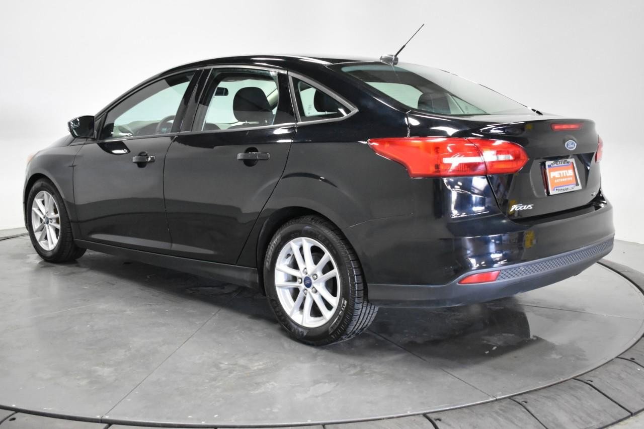 Used 2017 Ford Focus SE image 5