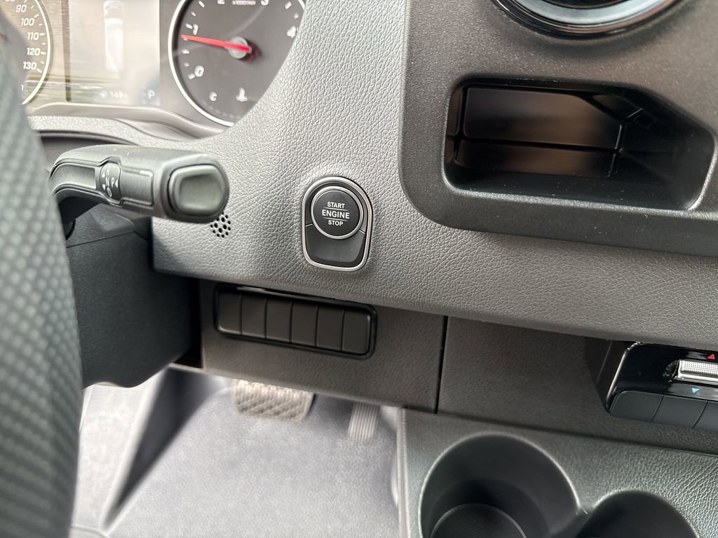 New 2025 Mercedes-Benz Sprinter 2500 image 23