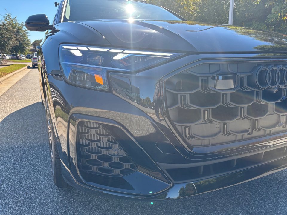 New 2026 Audi Q8 Premium Plus image 24