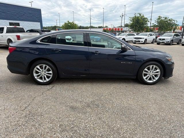 Used 2017 Chevrolet Malibu LT FWD image 6