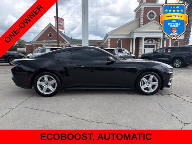Used 2026 Ford Mustang Coupe RWD image 4