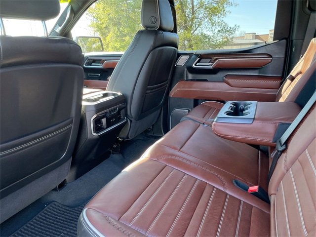 Used 2025 GMC Sierra 1500 Denali Ultimate image 13