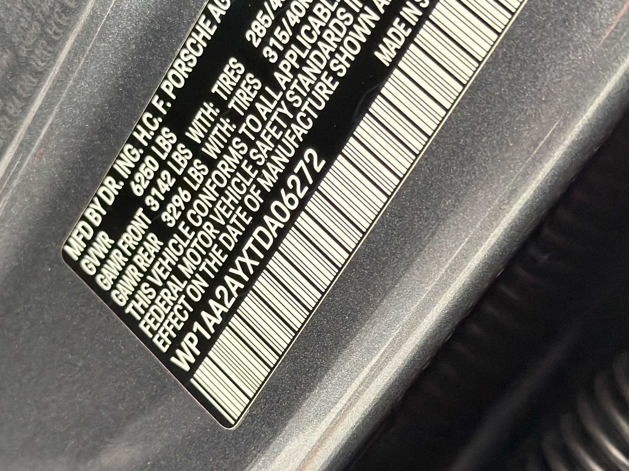 Certified 2026 Porsche Cayenne AWD/4WD image 29
