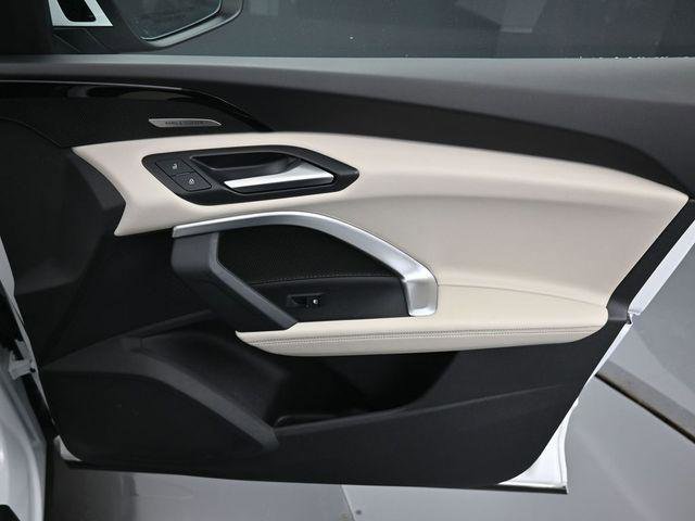 Certified 2025 Audi Q5 Premium Plus w/ Premium Plus image 38