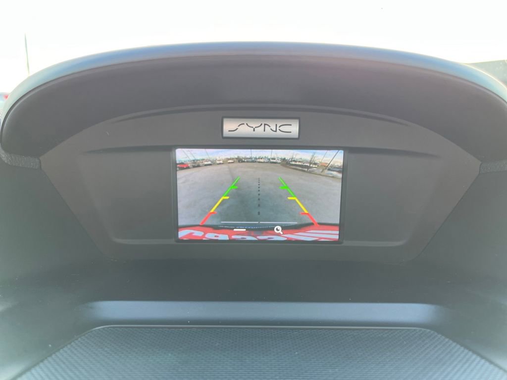 Used 2017 Ford Escape SE w/ SE Cold Weather Package image 25