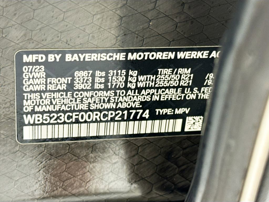 Certified 2024 BMW iX xDrive50 w/ Premium Package AWD/4WD image 33