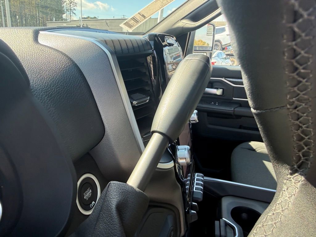 New 2026 RAM 2500 Big Horn AWD/4WD image 24