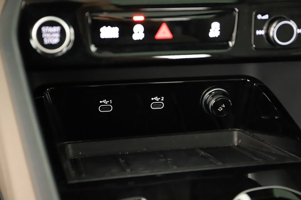Used 2025 Audi Q5 Prestige AWD/4WD image 30