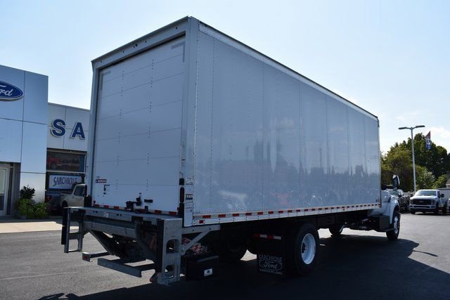 New 2025 Ford F750 2WD Regular Cab Super Duty image 3