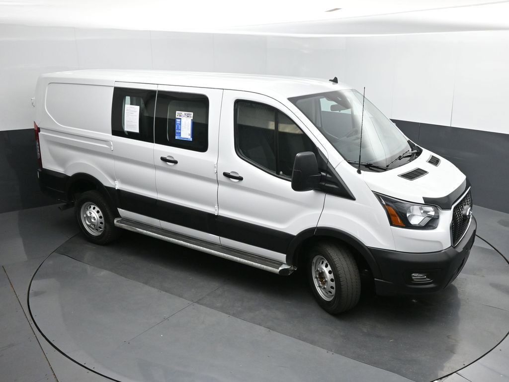 Used 2023 Ford Transit 250 Low Roof AWD w/ Exterior Upgrade Package image 34