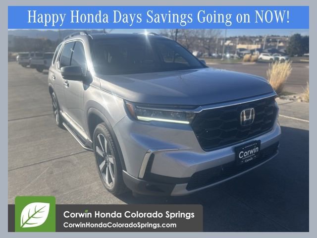 New 2025 Honda Pilot Touring image 1