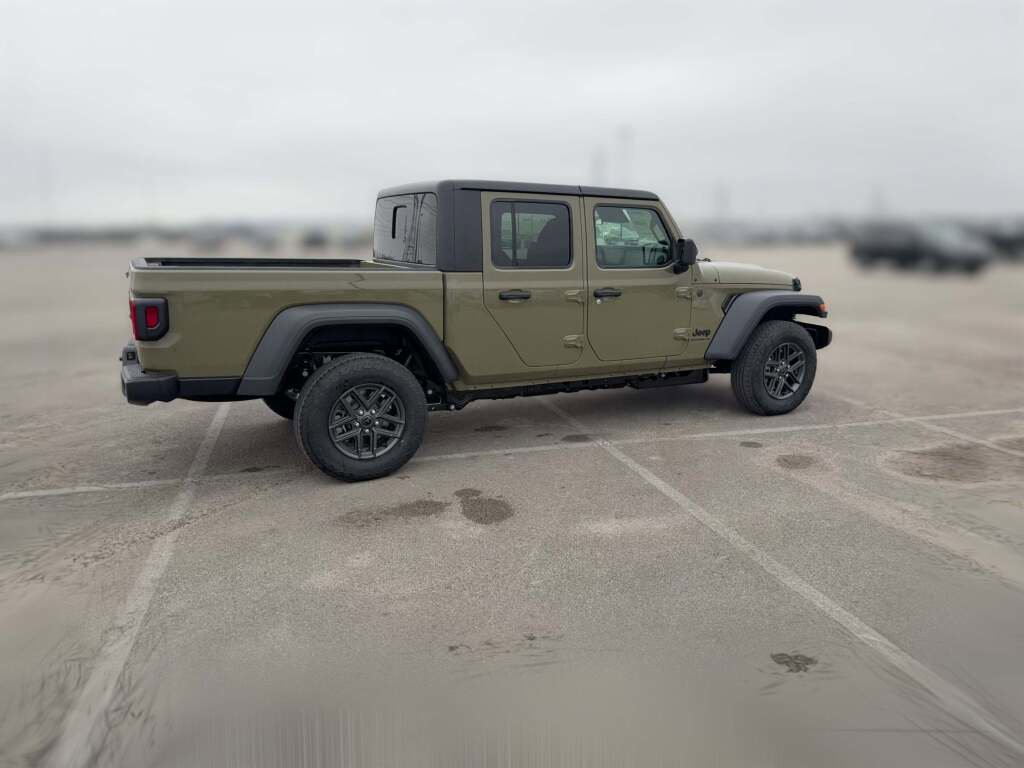 New 2026 Jeep Gladiator Sport image 13